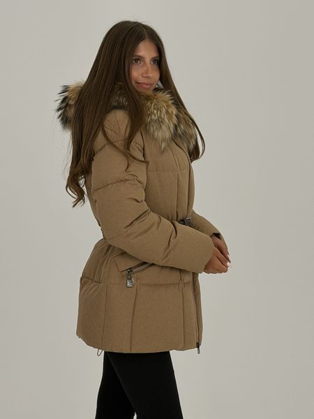Пуховик под пояс с натуральным мехом енота S 50662/S фото